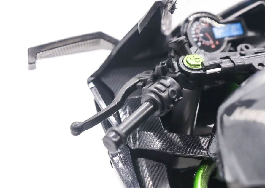 Miniatura Gigante de Kawasaki Ninja H2R em Escala 1:9
