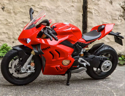 Ducati Panigale V4S em Escala 1:9