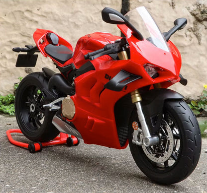 Ducati Panigale V4S em Escala 1:9